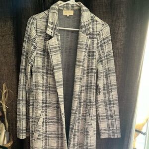 Like new, light jacket with pockets